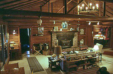 CabinInterior2